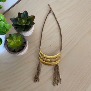 Gorgeous Tiered Chunky Necklace